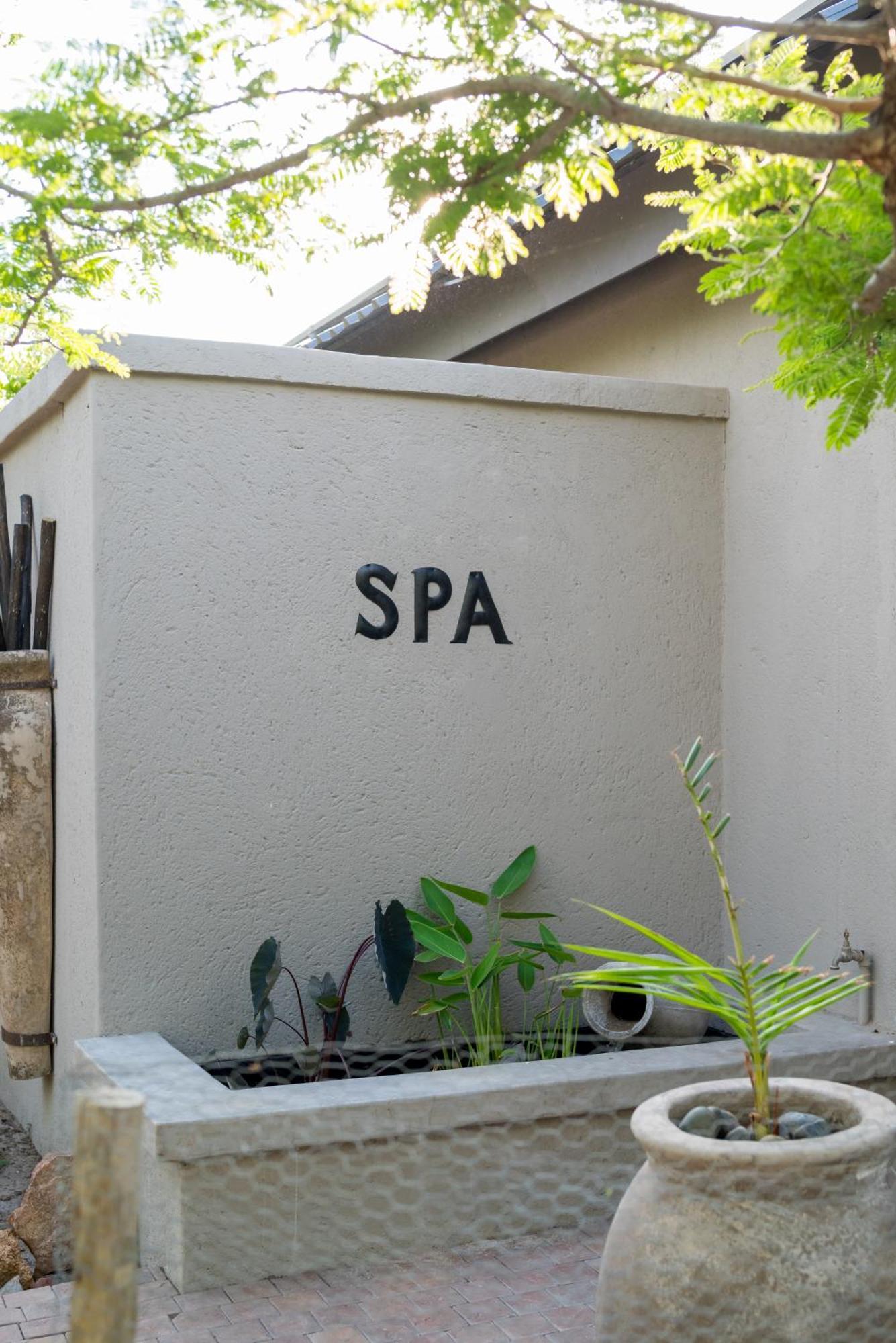 The Baobab Bush Lodge And Villa Hoedspruit Extérieur photo
